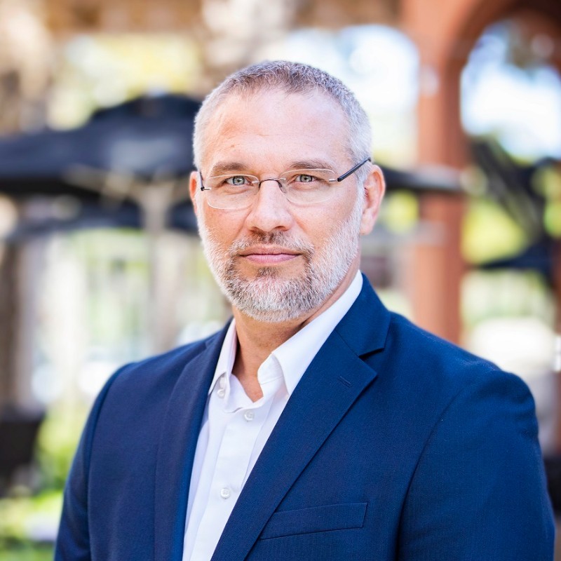 Todd Topliff_Headshot